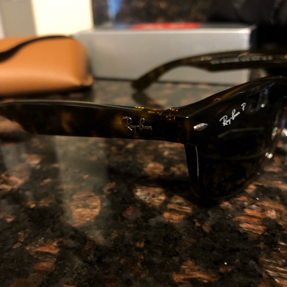 Ray-Ban - Picture 12 of 16